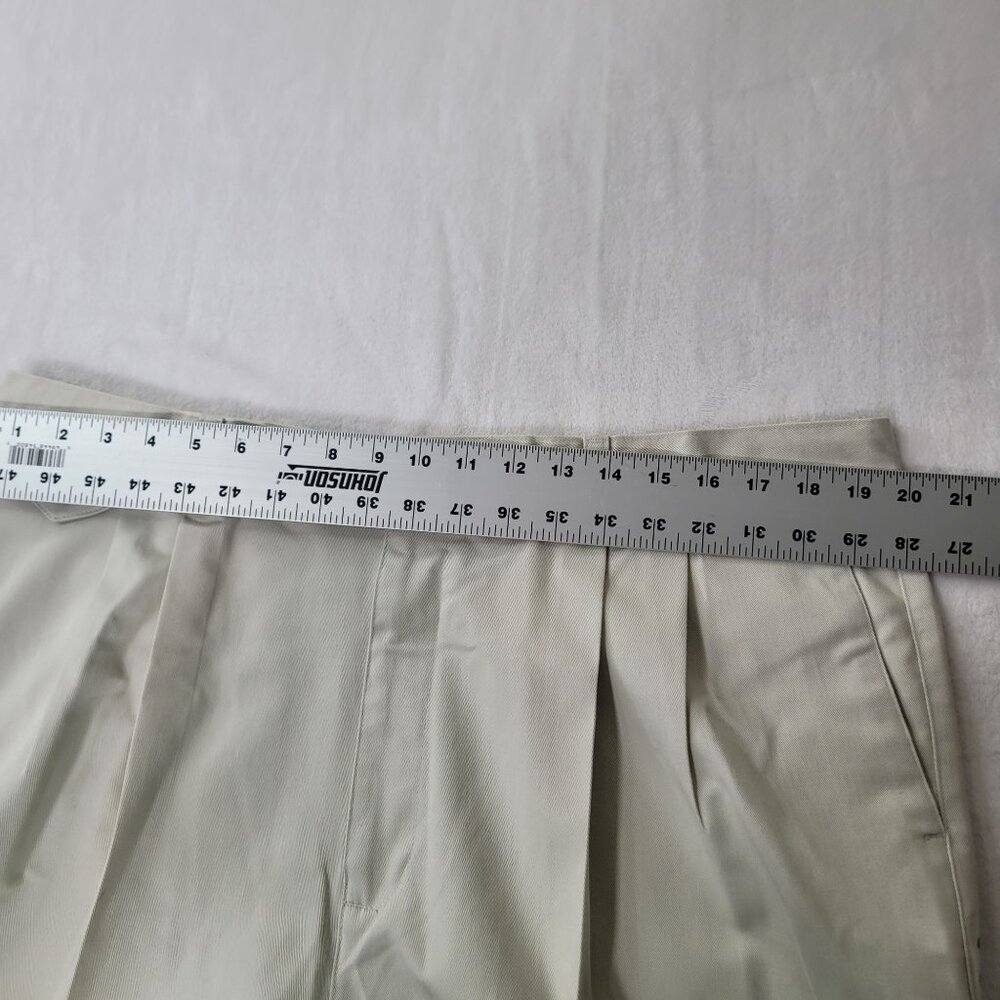 Dockers Men's Loose Khakis No Wrinkle Pleated Twill Pants W40 L32 NWT - Picture 6 of 13